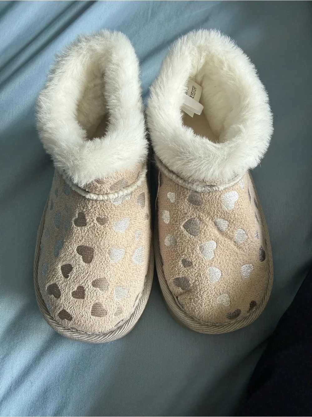 Kids Cozy Heart-Print Slipper Boots in Beige with Faux Fur